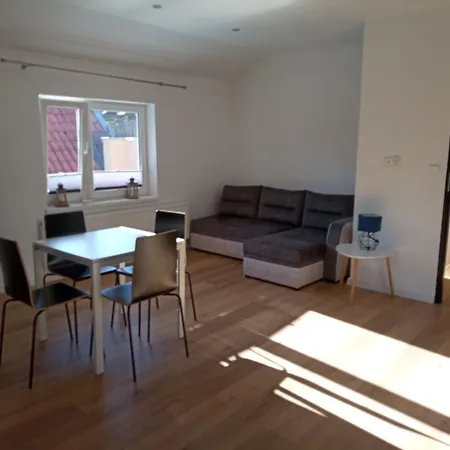 Affittacamere U Emilii Ul. Warszawska 3*