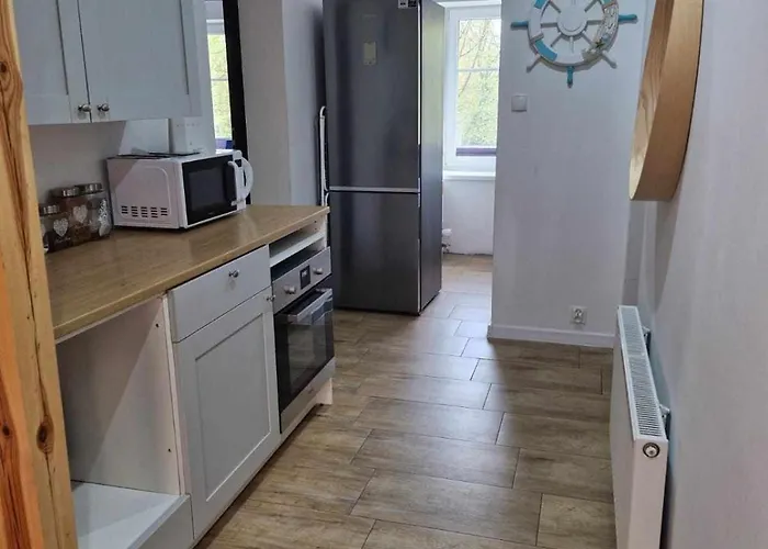 U Emilii Ul. Warszawska Mikołajki